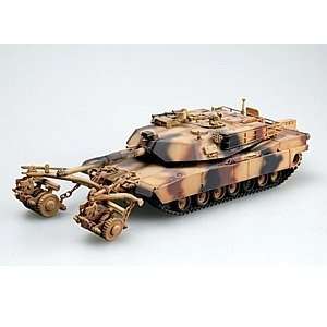 Trumpeter 1535   M1A1/A2 Abrams 5 in 1  Spielzeug