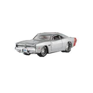Maisto Pro Rodz Silver 1969 Dodge Charger R/T 164 Scale Die Cast Car