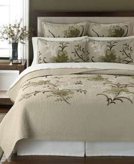   Stewart Collection Bedding, Autumn Maple Leaf Coverlet Collection