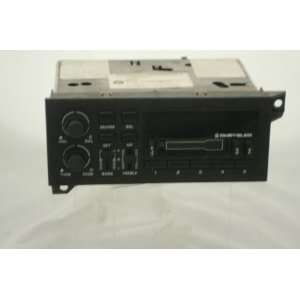    Chrysler Model 5269414 Stereo Cassette Radio Unit 