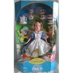  Disney Classic Doll Collection Alice in Wonderland with Tea Set 