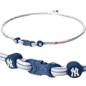   Titanium Necklace X30 MLB Autherntic Collection Yankees White/Blue 20
