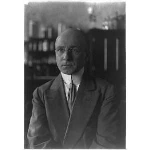  Alexis Carrell,1873 1944,French surgeon,biologist