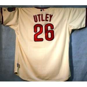 Chase Utley Autographed Uniform   Autographed MLB Jerseys