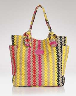   nylon lil tate price $ 178 00 the tote bag goes graphic marc by marc