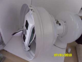 Harbor Breeze White Fan and Light Assembly Fixture  
