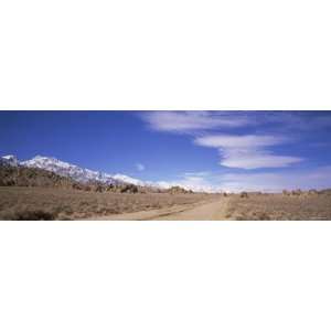 , Mount Whitney, Eastern Sierra Crest, Owens Valley, California, USA 