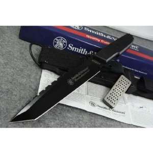 tiger sharp attark knife   smith & wesson tactical knife 